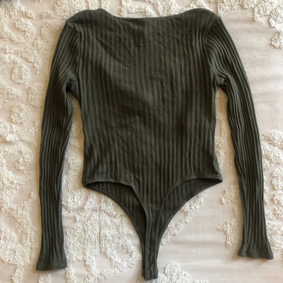 perfect twist bust thong bodysuit - Picture 4 of 4